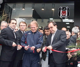 Kartal Yuvası Bağdat caddesi