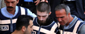 Cem Garipoğlu Polis yeleği