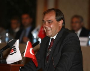 Yıldırım Demirören