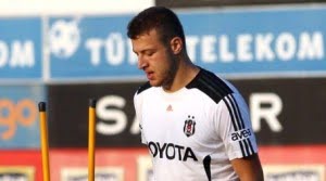 batuhan karadeniz antrenman besiktas e1347529618350