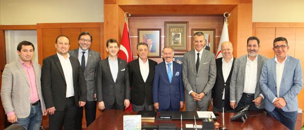 Fikret Orman ve Ahmet Nur Çebi Bayrampaşa Belediyesi'ni ziyaret etmişti...