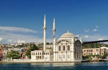 Beşiktaş İbadethaneler