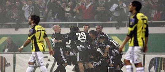 BJK FB 3 03