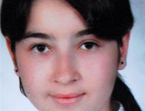 Sokak ortasında yakılan liseli hayatını kaybetti 1 nilgun erkmen