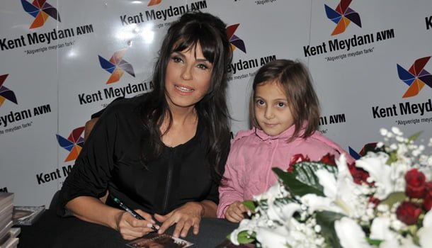 Ayşegül Aldinç'ten yeni single 1 aysegul aldinc bursa