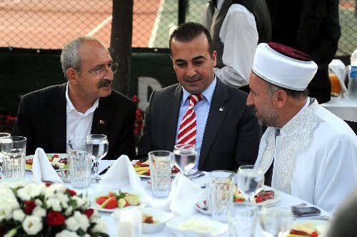 kilicdaroglu besiktas iftar