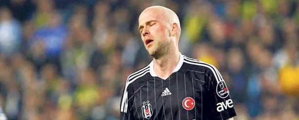 Mete Düren: Ernst haricinde FIFA'ya giden futbolcu yok 8 ernst fenermaci bp