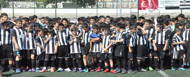 besiktas futbol okullari senligi basladi besiktas postasi
