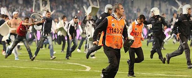 derbide olay cikaran 15 kisi gozaltina alindi besiktas postasi