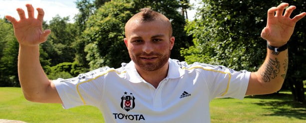 besiktas ta sok meniskus olan gokhan tore bir ay sahalardan uzak kalacak besiktas postasi