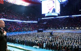 Son Dakika: AKP Beşiktaş’ta aday çıkarmadı Erdoğan İstanbul Kongresi