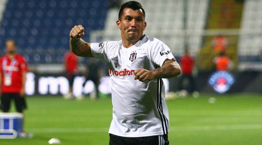 Gary Medel Çin