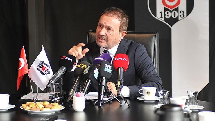 Hürser Tekinoktay Ahmet Nur Çebi'ye tepki gösterdi