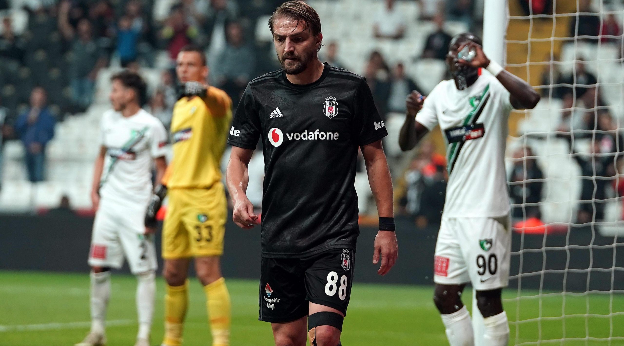 Batur Altıparmak: Caner Erkin Kesin Gidecek 1 batur altiparmak caner erkin scaled