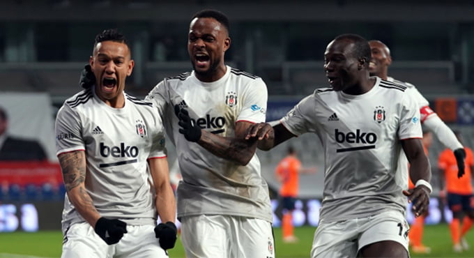 BEŞİKTAŞ'TA BİREYSEL PERFORMANSLAR PARMAK ISIRTIYOR! 1 BESIKTASTA BIREYSEL PERFORMANSLAR PARMAK ISIRTIYOR