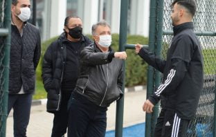 Ahmet Nur Çebi: TFF ve MHK’nın bir takımı şampiyon yapmak için çalıştığına inanmıyorum