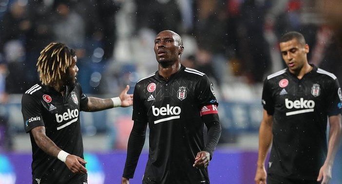 Beşiktaş ligde 5 maçtır kazanamıyor.