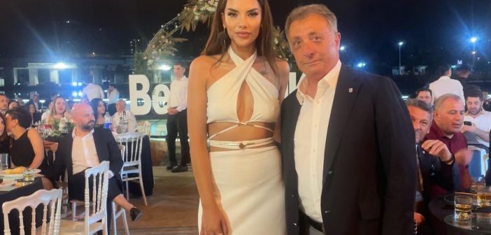 Adana Beşiktaşlılar Derneğinin davetlisi olarak Umut Şenol ile Adana’ya giden Ahmet Nur Çebi’nin ziyaretini paylaşan sunucu Selen Yakıcı’nın twiti olay oldu.
