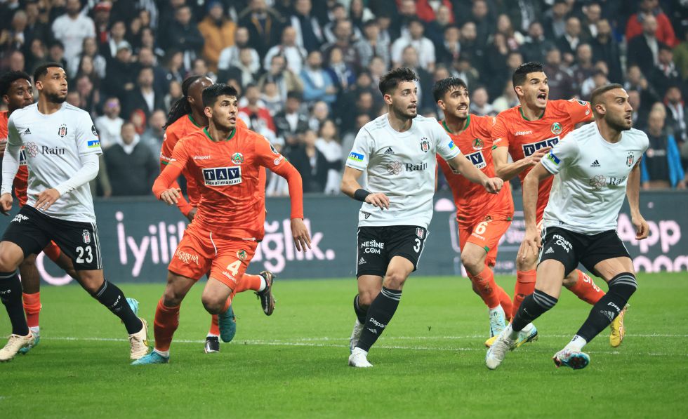 besiktas corendon alanyaspor mac ozeti