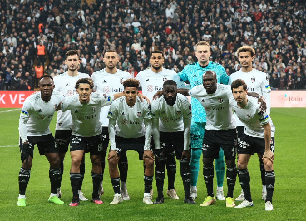 Beşiktaş Dolmabahçe'de farklı 3-0 1 Beşiktaş Dolmabahçe'de farklı 3-0