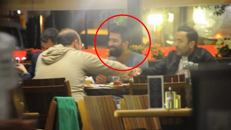 Arda Turan Emre Kocadağ fotoğrafı Beşiktaşlı taraftarlar tarafından büyük tepki almıştı