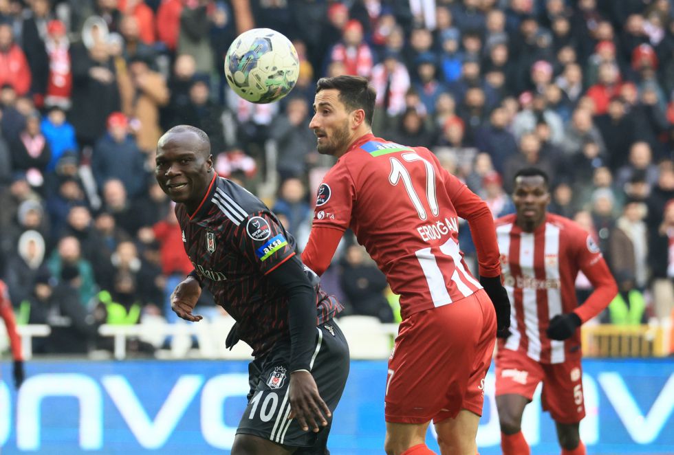 Beşiktaş'ta işler iyi gitmiyor. Sivasspor 1-0 Beşiktaş