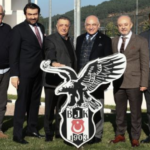 Ahmet Nur Çebi, Süper Lig'e play-off sisteminin getirilmesi hakkında bir açıklamasının olmadığını belirtip, Kayserispor kulübüne, Beşiktaş yönetimini temsilen Murat Aksu'nun 2.Başkanı olarak bulunduğu TFF ve Beşiktaş'ta kendisine karşı olan muhalefete tepkilerini dile getirdi.