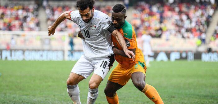 Afrika Kupasına dikkat çeken Şenol Güneş'in açıklamalarına rağmen Beşiktaş Yönetimi Fildişi Sahilli futbolcu Eric Bailly'yi kadrosuna kattı.