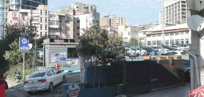 İstanbul Büyükşehir Belediyesi’ne ait olan Beşiktaş’taki arsa 665 milyon liraya satıldı.