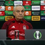 Beşiktaş Teknik Direktörü Rıza Çalımbay, UEFA Avrupa Konferans Ligi'nde Lugano'ya konuk olacakları müsabaka öncesi kadro dışı kalan futbolcular hakkında konuştu.