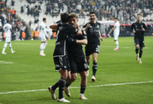 Ziraat Türkiye Kupası çeyrek final maçında sahasında Konyaspor'u 2-0 mağlup eden Beşiktaş yarı kaldı. Beşiktaş'ın yarı finaldeki rakibi Fenerbahçe'yi eleyen MKE Ankaragücü oldu