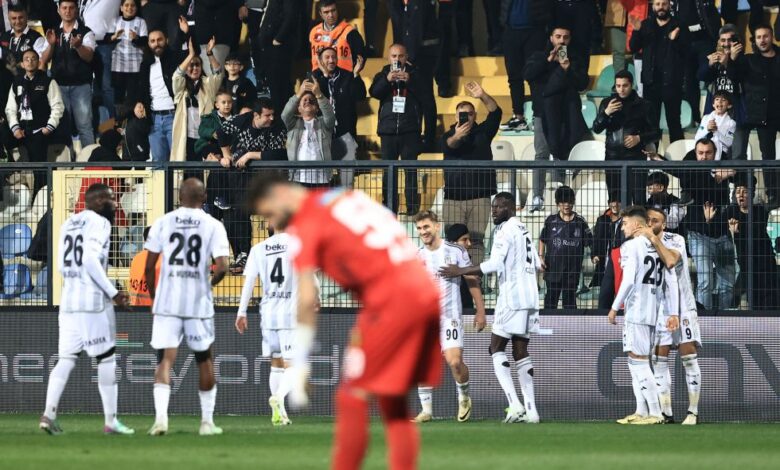 Süper Lig'in 27.haftasında Beşiktaş deplasmanda İstanbulspor ile karşılaştı. Semih Kilicsoy gol sonrası