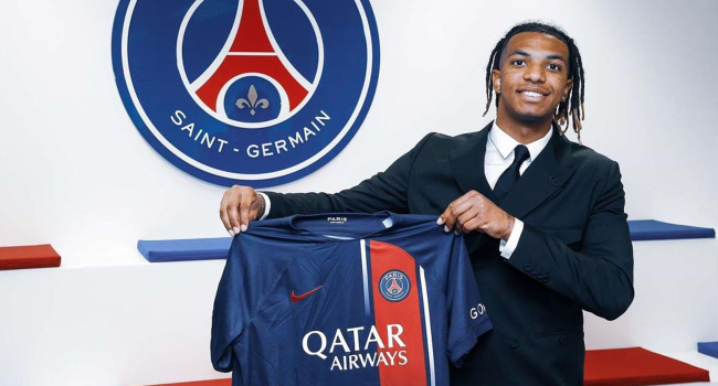 Fransız temsilcisi Paris Saint Germain, Jorge Mendes'in etkisiyle 18 yaşındaki İtalyan orta saha Cher Ndour’u kadrosuna kattığını açıkladı.