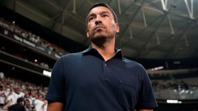 Yazan ve yöneten: Giovanni Van Bronckhorst