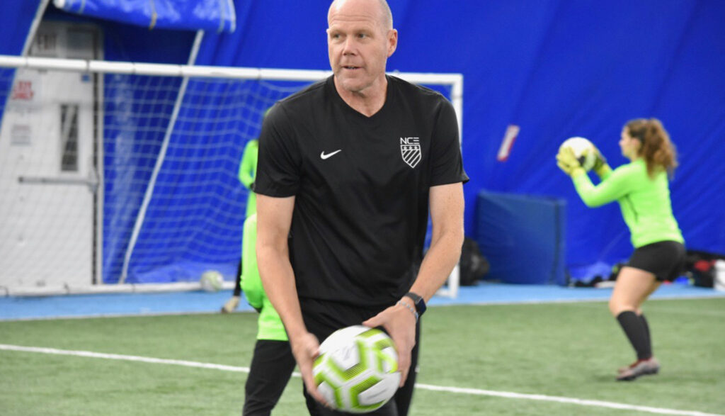 Brad Friedel sayfalarından Hasan Arat dönemi Beşiktaş yönetim danışmanlığı görevine getirilen Brad Friedel ile ilgili önemli haberleri takip edebilirsiniz.