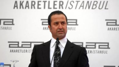 Beşiktaş Kulübü Eski Başkanı Serdar Bilgili, Beşiktaş'ın Divan Kurulu'ndan ihraç edilmesinden dolayı Yalçın Karadeniz ve Şeref Nasır'a büyük tepki gösterdi.