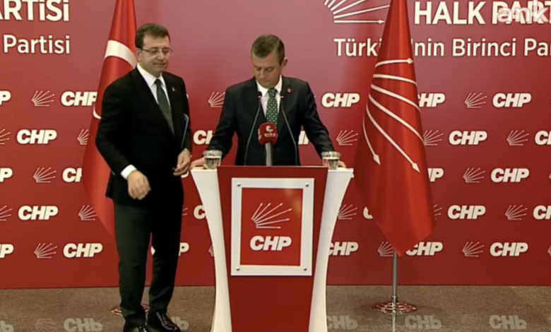 Özgür Özel'den İktidara Çok Sert 'Rıza Akpolat' Tepkisi: 'Aklınızı Başına Alın' | Canlı 1 Özgür Özel'den İktidara Çok Sert 'Rıza Akpolat' Tepkisi: 'Aklınızı Başına Alın' | Canlı
