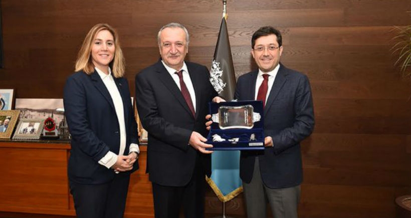 Merve Öztopaloğlu ile ilgili haberleri Merve Öztopaloğlu hakkında son gelişmeler Beşiktaş Postası Merve Öztopaloğlu sayfalarından takip edebilirsiniz.
