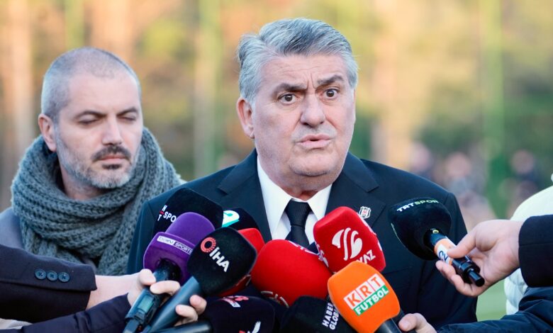 Serdal Adalı'dan teknik direktör açıklaması 1 Geçen hafta Sergen Yalçın hocayla görüştük diyen Beşiktaş Başkanı Serdal Adalı, teknik direktör için acele karar vererek hata yapmak istemediklerini söyledi.