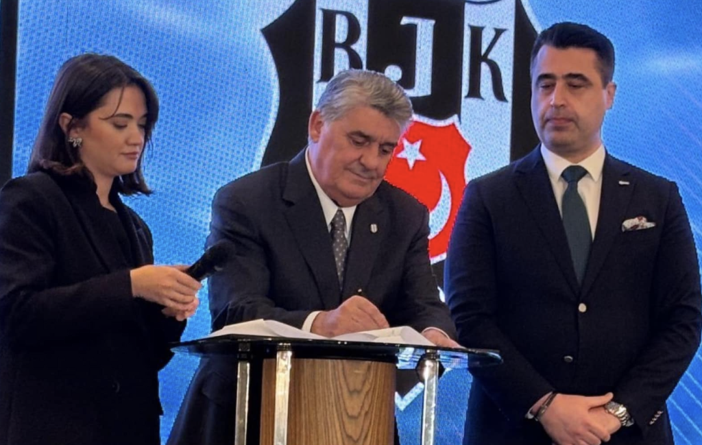 Serdal Adalı: Yeni Sponsorlarımız RAMS ve Gain olacak 3 Serdal Adalı, RAMS ve Gain Medya sponsorluk anlaşmalarıyla ilgili şunları dile getirdi: