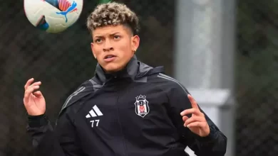 Beşiktaş’ın yeni transferi Elan Ricardo, 1 Nisan’daki antrenmanda sakatlandı. Oyuncunun sağlık durumu konusunda Beşiktaş'tan açıklama geldi.