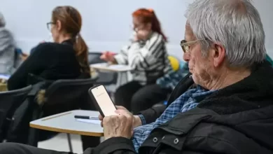 Beşiktaş Belediyesi, dijital dünyada güvenle yer alabilmeleri için '65+ Dijital Okuryazarlık Programı'nı hayata geçirdi.