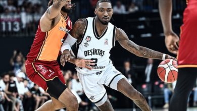Beşiktaş Fibabanka Takımı, Türkiye Sigorta Basketbol Süper Ligi play-off çeyrek final ilk maçında Galatasaray'ı ezdi geçti