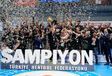 Beşiktaş Başkanı Serdal Adalı, yapılanma adı altında şampiyon olan hentbol takımının tüm yabancı oyuncularını gönderme kararı aldı
