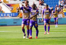 Eyüpspor'dan galibiyetle veda 4 Son 5 maçını kaybeden Eyüpspor, son haftayı BAY geçeceği Trendyol Süper Lig'de Antalyaspor'u 2-1 mağlup ederek sezona galibiyetle nokta koydu