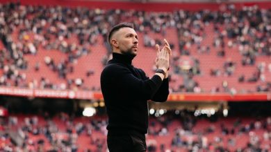 Beşiktaş'ın eski teknik direktörü Sergen Yalçın'ın eleştirdiği Francesco Farioli, PSV'ye şampiyonluğu kaptırmasının ardından Ajax'tan gönderildi