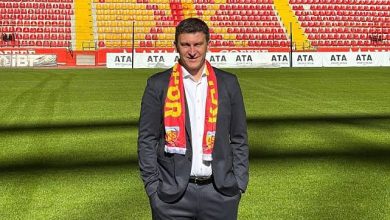 Aynı dönemde göreve başladığı Beşiktaş'ın hocası Ole Gunnar Solskjaer'den fazla puan toplayan Kayserispor Teknik Direktörü Sergej Jakirovic, Acun Ilıcalı ile el sıkıştı