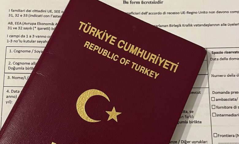 Türkiye'den Schengen vize başvurularının reddedilmesinin ardından devreye giren aracılar, yüksek fiyatlara randevu satmaya başladı
