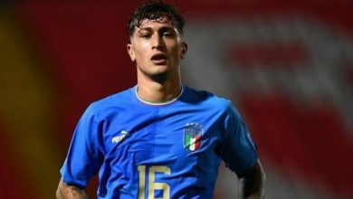 İtalyan gazetesi La Nazione'ye göre Beşiktaş, Serie B takımı Spezia'dan orta saha Salvatore Esposito'yu 5 milyon Euro'ya transfer edecek