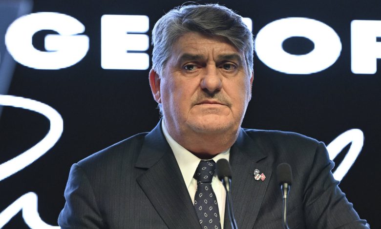 Dikilitaş Projesi'ne Süleyman Seba "Evet" der miydi? 1 Beşiktaş Kongre Üyesi Dr. Abdullah Kehale, Dikilitaş Projesi'nde TOKİ dayatmasına dikkat çekti